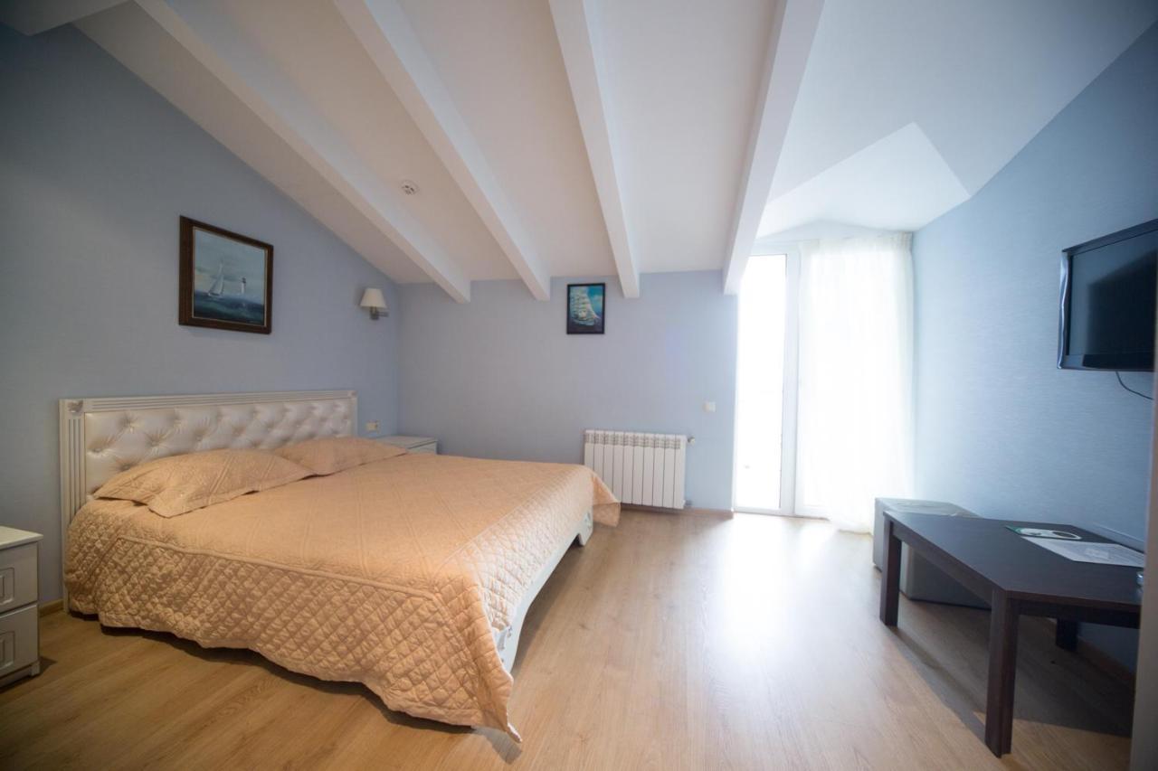 אודסה Kolyada Hotel מראה חיצוני תמונה